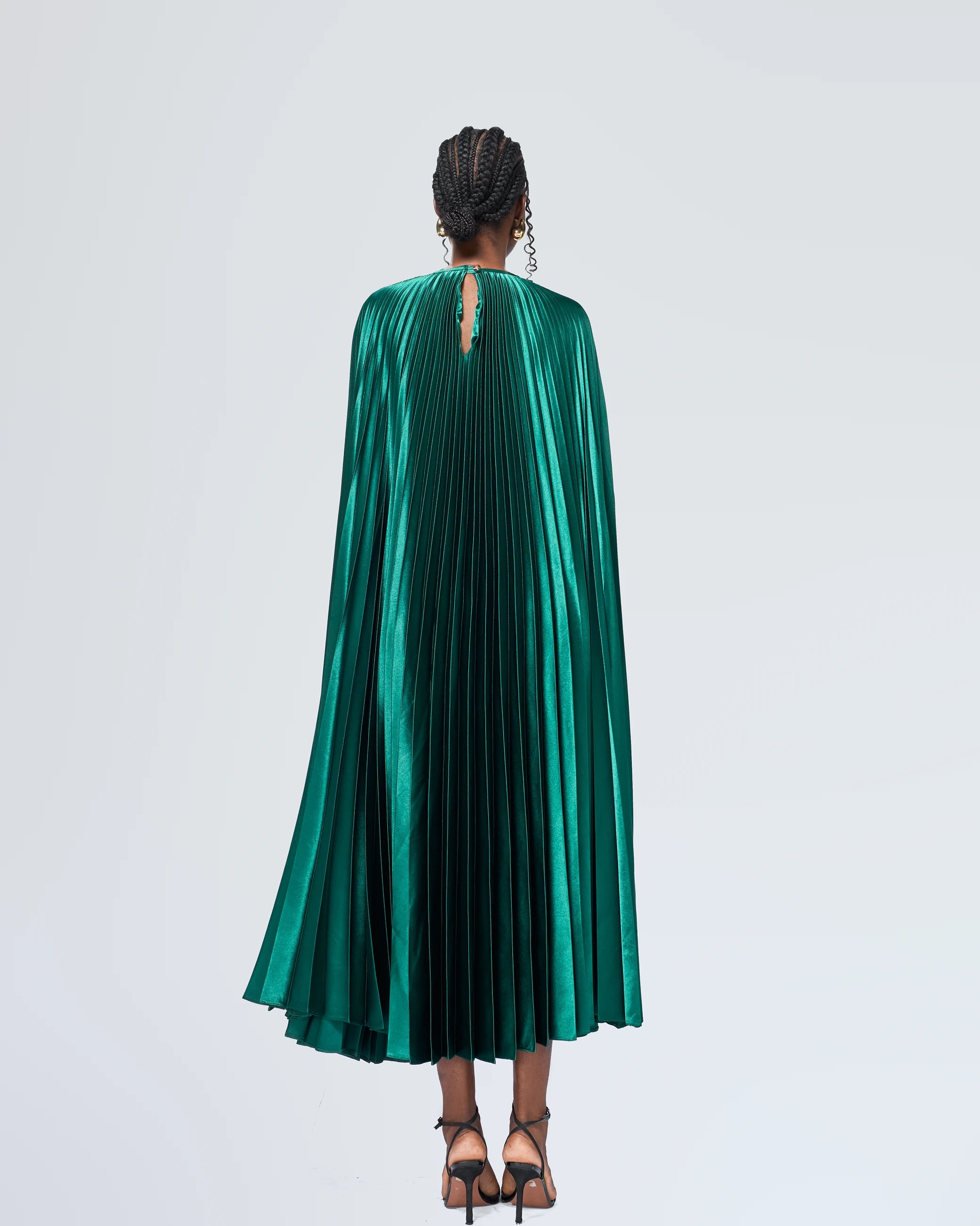 Iman Plissé Cape Caftan