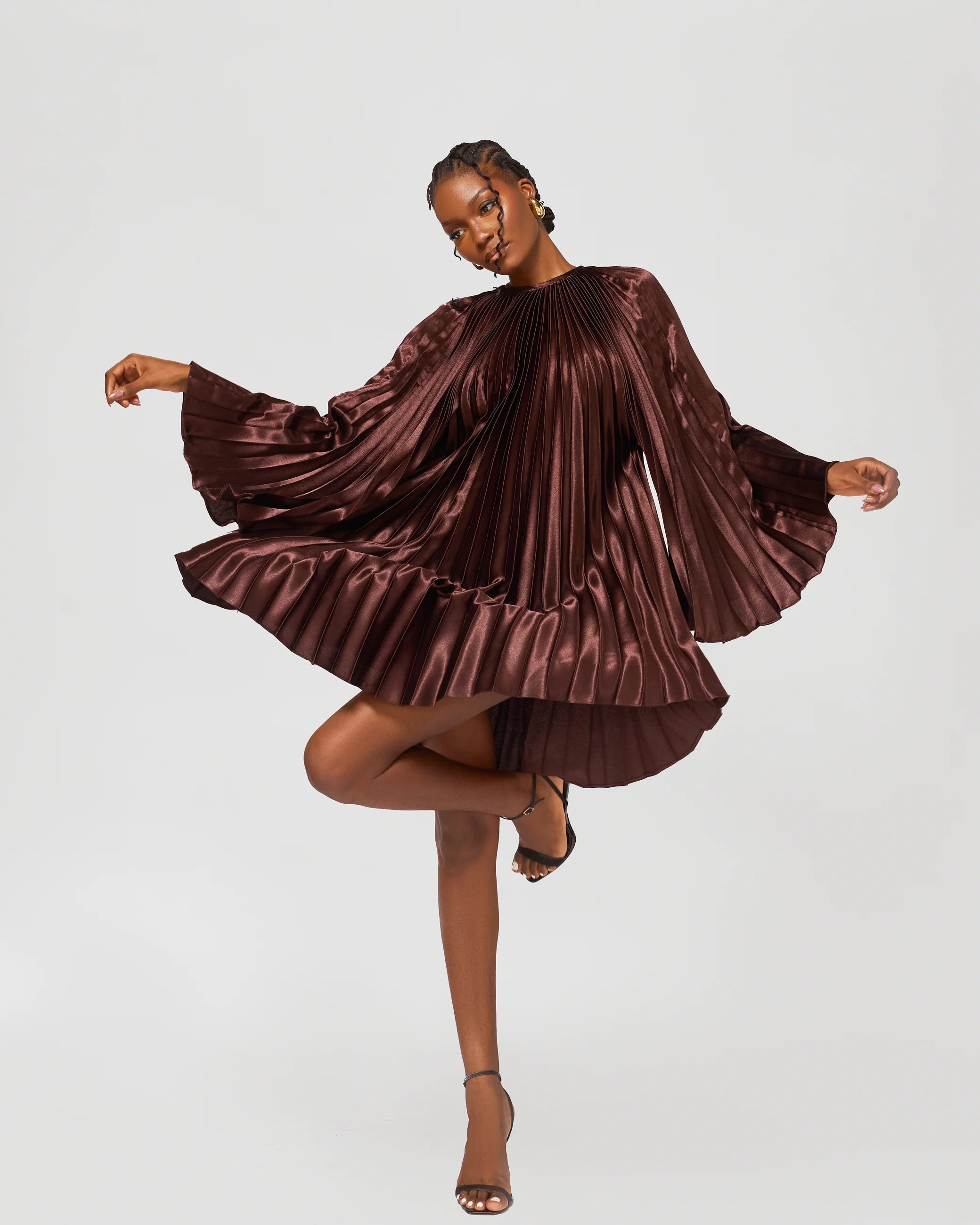 Iman Plissé Mini Cape Caftan