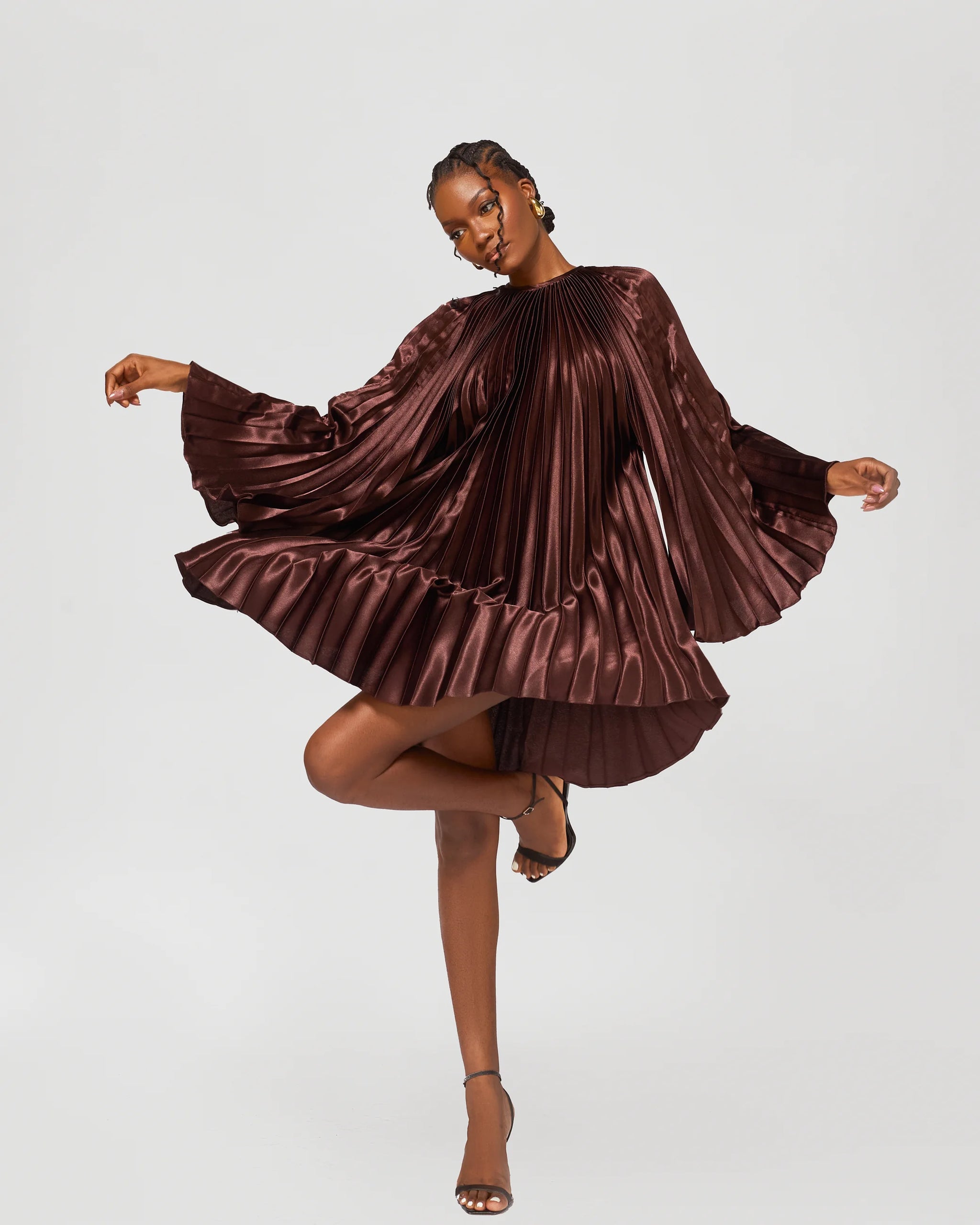 Iman Plissé Mini Cape Caftan